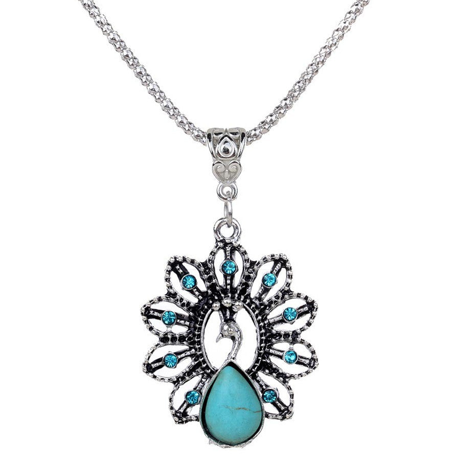 European And American Diamond Turquoise Necklace